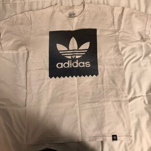 Adidas t-shirt